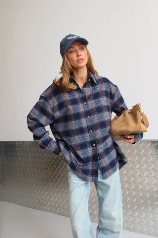 PRE ORDER Įvairių spalvų languoti marškiniai moterims - Plaid shirts for women