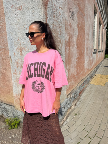 Rožiniai oversized „Michigan“ marškinėliai