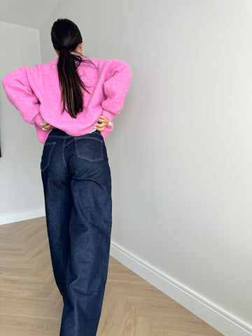 Tamsiai mėlyni platėjantys džinsai moterims - dark blue denim jeans for women