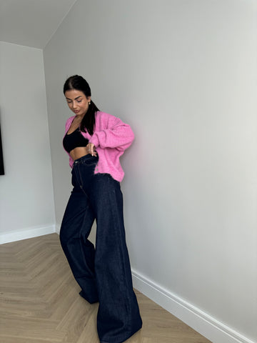 Tamsiai mėlyni platėjantys džinsai moterims - dark blue denim jeans for women
