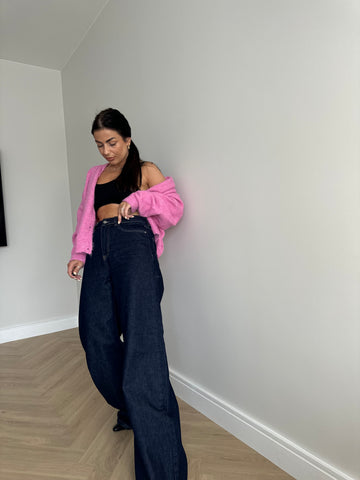 Tamsiai mėlyni platėjantys džinsai moterims - dark blue denim jeans for women