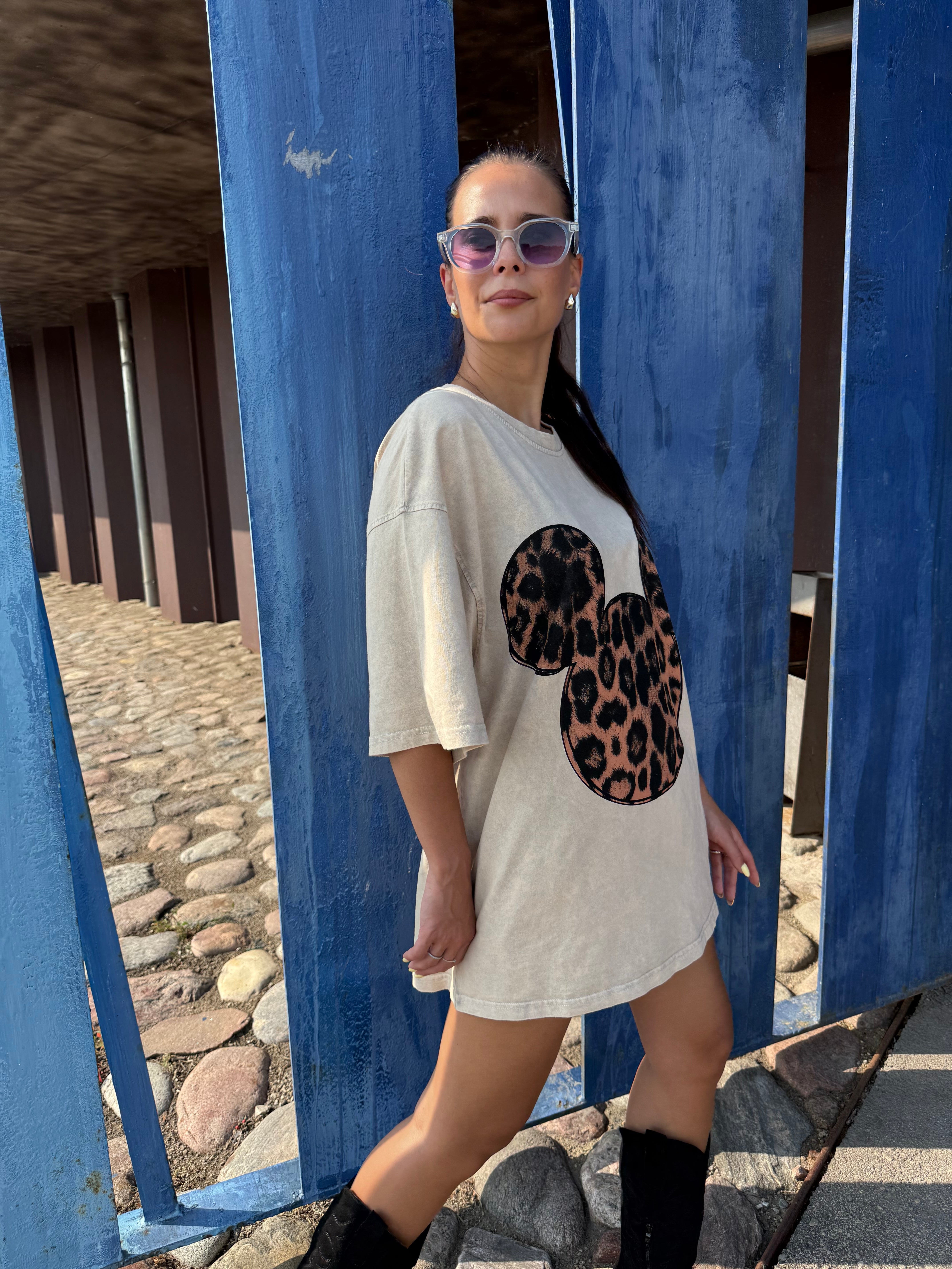 Oversized marškinėliai su leopardo rašto Mickey aplikacija - Jonyk