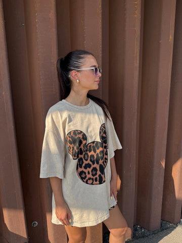 Oversized marškinėliai su leopardo rašto Mickey aplikacija - Jonyk
