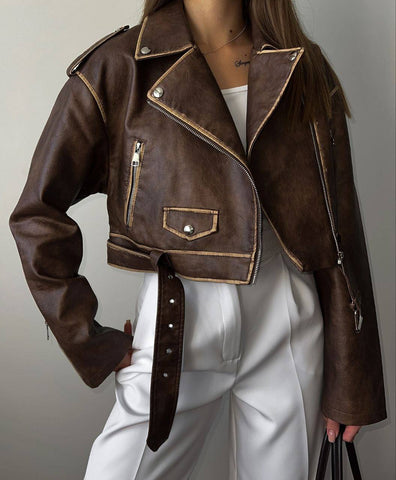 Sendinta Ruda ir juoda trumpa Eko odos striukė moterims - brown and black eco leather jacket - Jonyk
